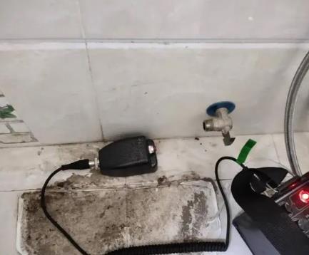 桥东屋顶漏水维修公司分享下卫生间漏水的危害及解决方法